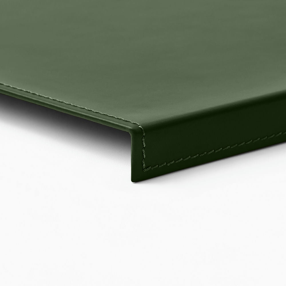 Sottomano Scrivania Calliope di Eglooh - Cuoio Verde - Dettaglio Cucitura