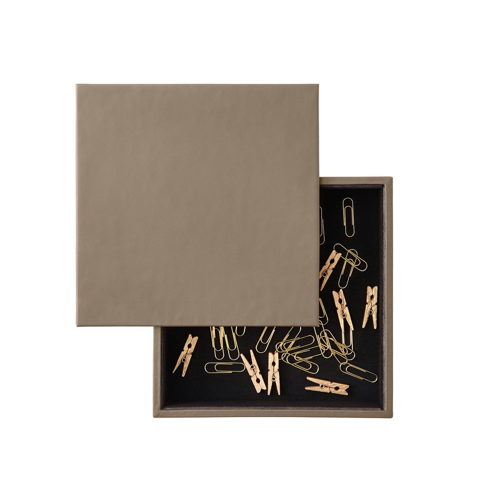 Svuotatasche Moderno con Coperchio Minerva di Eglooh - Cuoio Grigio Tortora - Dettaglio Coperchio