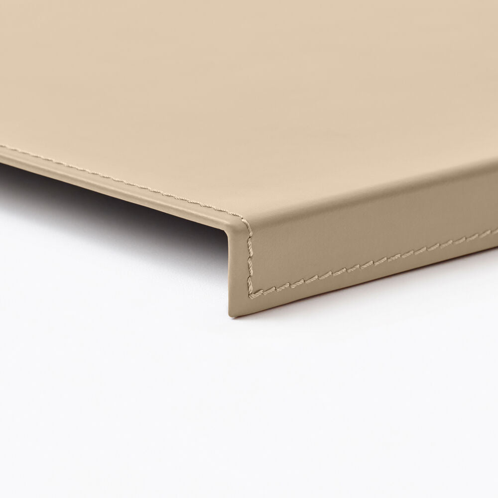 Sottomano Scrivania Calliope di Eglooh - Cuoio Beige - Dettaglio Cucitura