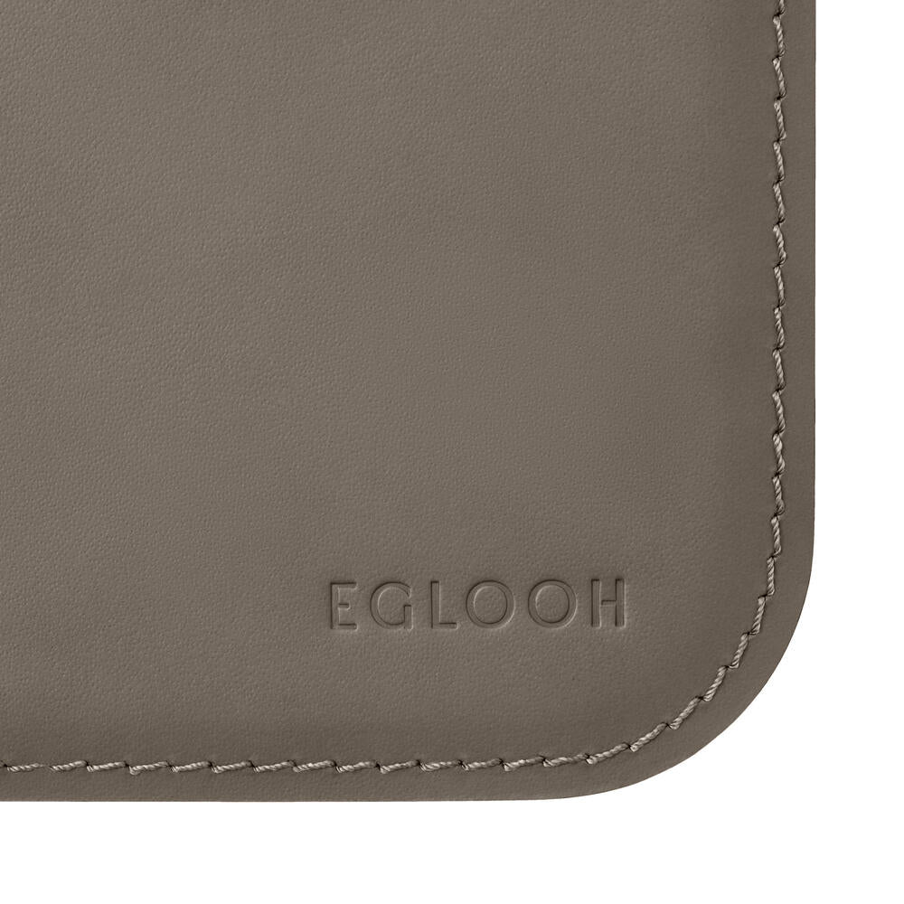 Sottomano Scrivania Hermes di Eglooh - Cuoio Grigio Talpa - Dettaglio Cucitura