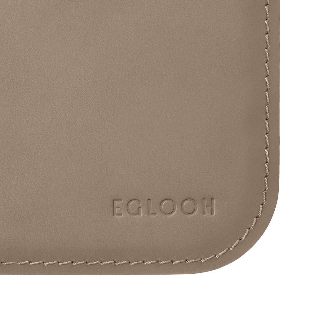 Sottomano Scrivania Hermes di Eglooh - Cuoio Grigio Tortora - Dettaglio Cucitura