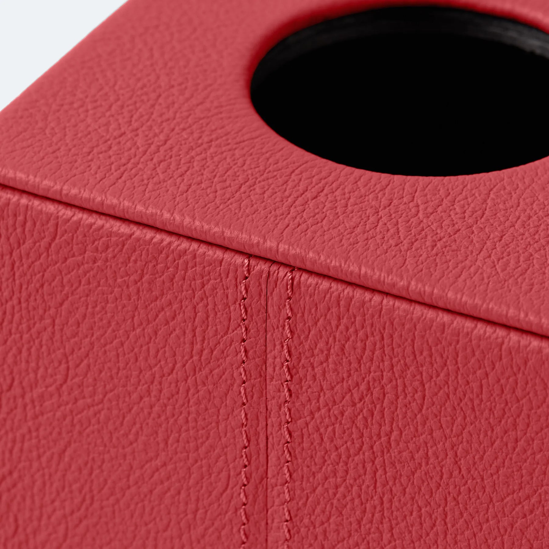 Quadratische Taschentuchbox Maia