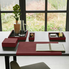 Svuotatasche Moderno in Pelle con Coperchio Atena di Eglooh - Vera Pelle Rosso Bordeaux - Vista Frontale