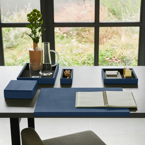 Svuotatasche Moderno in Pelle con Coperchio Atena di Eglooh - Vera Pelle Blu - Vista Frontale