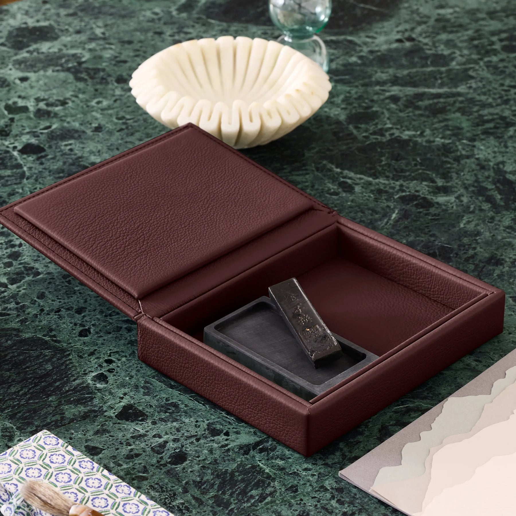 Valet Tray wit Lid Maia