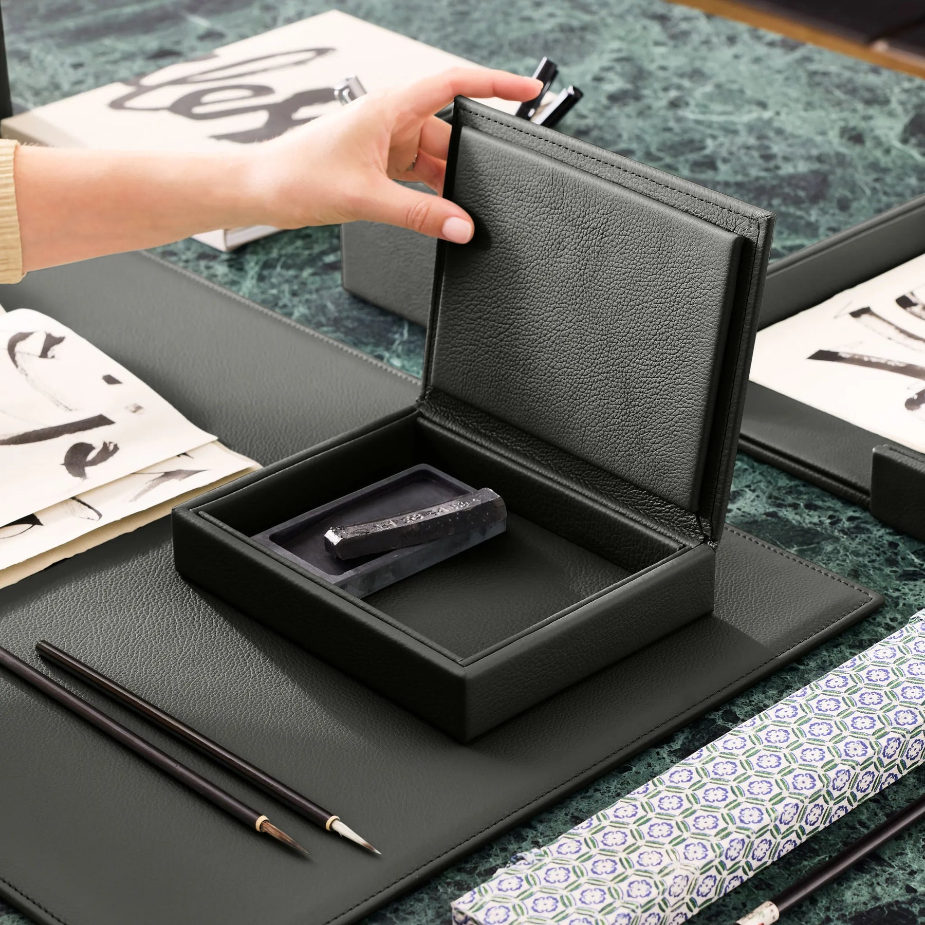 Valet Tray wit Lid Maia