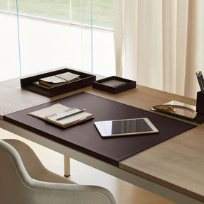 Desk Pad Calliope