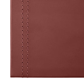 Sottomano Scrivania Clio di Eglooh - Cuoio Rosso Bordeaux - Dettaglio Cucitura