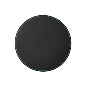 Tappetino Mouse Rotondo Atlante Deluxe di Eglooh - Cuoio Nero e Cuciture Azzurre