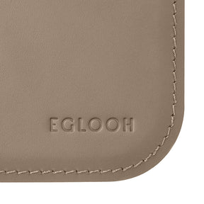 Tappetino Mouse Hermes di Eglooh - Cuoio Grigio Tortora - Dettaglio Cucitura