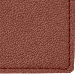 Tappetino Mouse in Pelle Palladio Deluxe di Eglooh - Vera Pelle Marrone Naturale e Cuciture Rosse - Dettaglio Cucitura
